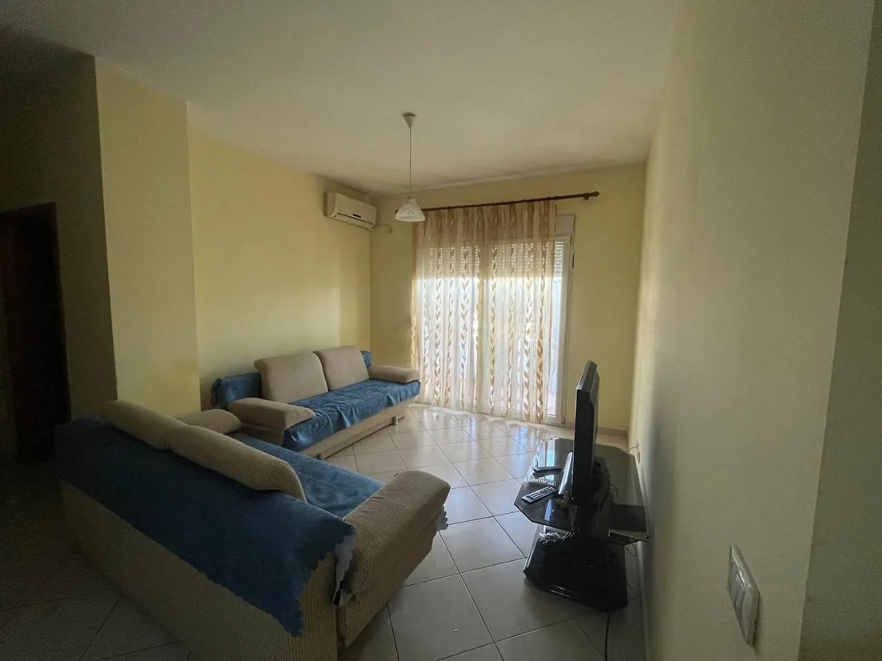Ridi'S Guesthouse In Vlore