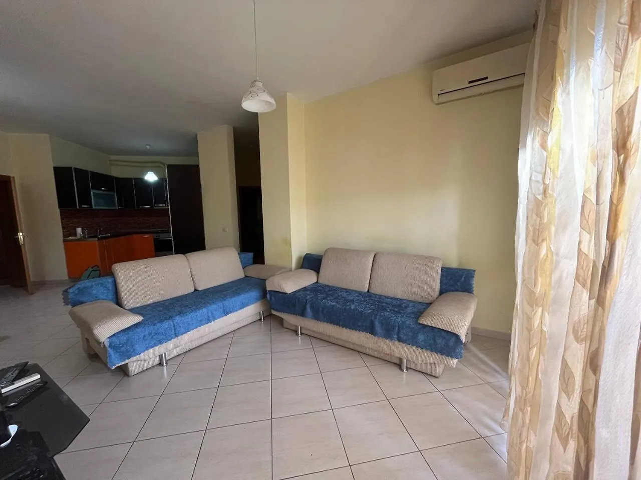 Ridi'S Guesthouse In Vlore